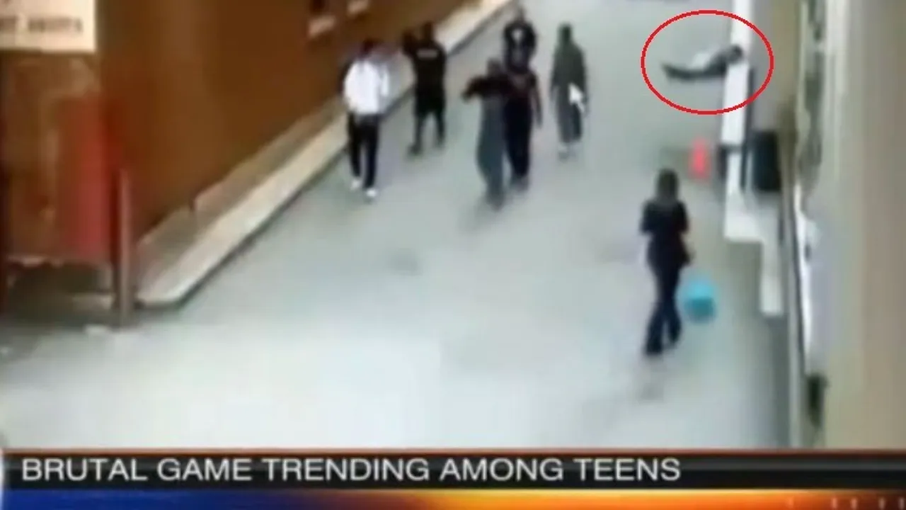 The Knockout Game. Presa din SUA, în alertă din cauza unui presupus fenomen mortal în rândul tinerilor. VIDEO