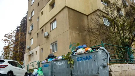 Tehnologie pentru orașe curate: Plătești cât ARUNCI! Tomberoanele inteligente vor putea fi accesate cu telefonul mobil