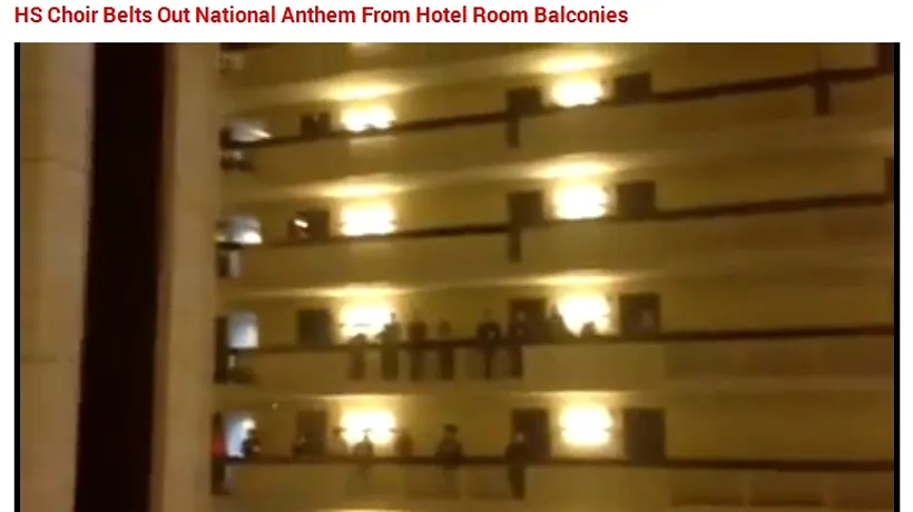 Toți oaspeții unui hotel din SUA au ieșit, la oră fixă, la balcon. Continuarea a devenit virală pe Internet. Retrospectivă 2014