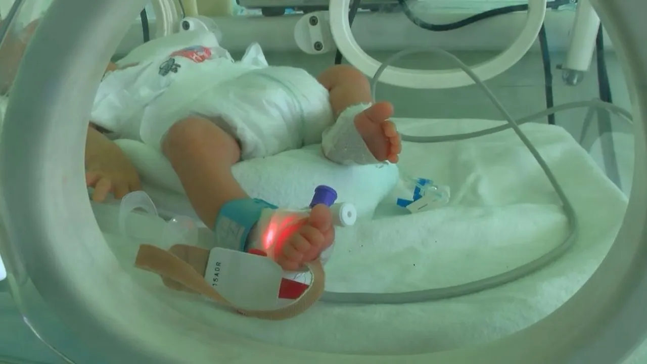 O femeie din China a născut de două ori într-o săptămână. Cum a fost posibil