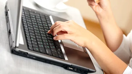 Dependența de computer și telefon poate duce la depresie.  STUDIU