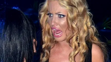 Ce tarife le percepeau clienților asistentele TV Loredana Chivu și Ana Mocanu