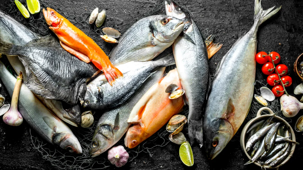 Care este cel mai toxic pește din lume. Românii îl consumă cu regularitate, dar are peste 70 de paraziți