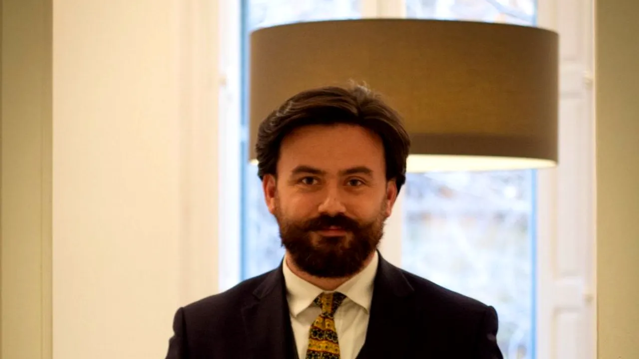 CU GÂNDUL LA ROMÂNIA | Alexandru George Lazăr, românul care a ajuns în topul avocaților din Spania: ”Nu sta pe margine, fă pasul și schimbă ce nu îți place”