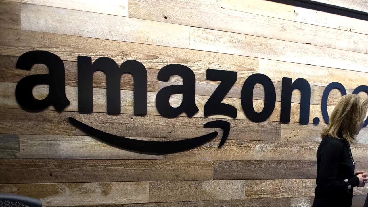 O femeie din SUA a fost condamnată la 16 ani de închisoare pentru că a fraudat Amazon cu aproape 10 milioane de dolari în doar câteva luni