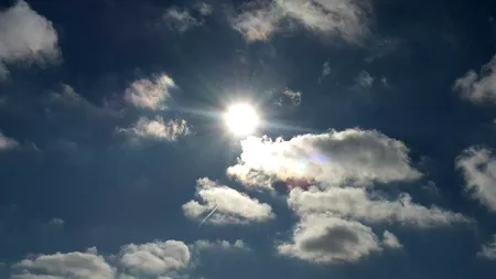 VREMEA în București, în următoarele trei zile: temperaturile ajung până la 20 de grade