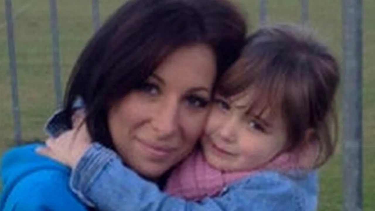 O asistentă de școală generală  se purta excelent cu copiii, dar a fost concediată de la locul de muncă dintr-un motiv ciudat