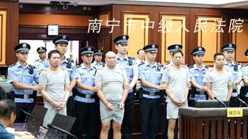 Povestea virală a cinci „asasini din China. Bărbații au pasat „contractul de la unul la altul până când nu s-a mai ales nimic / Cum s-a terminat „execuția