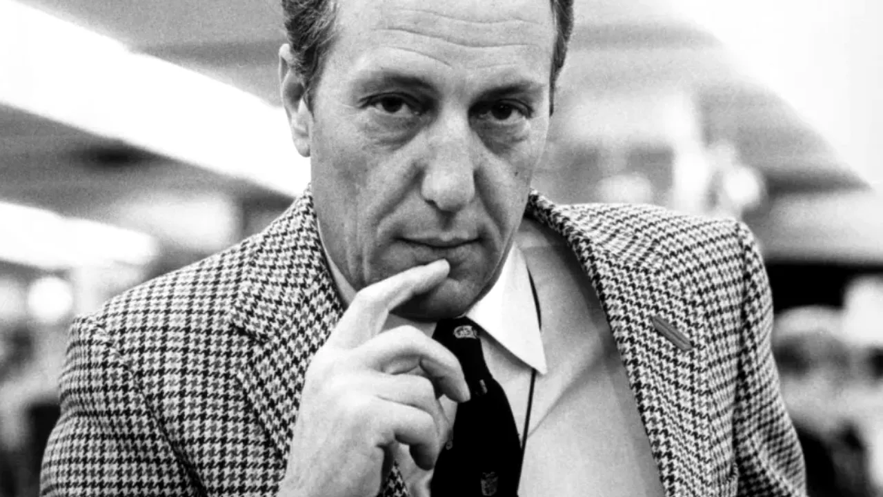 Spionul Frederick Forsyth, autorul thriller-ului „Ziua Șacalului”, a murit