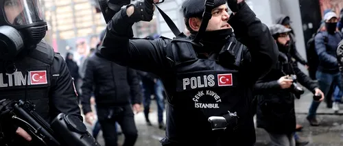 Turcia, sub teroare: 6 morți și 90 de răniți după două atentate asupra unor secții de poliție