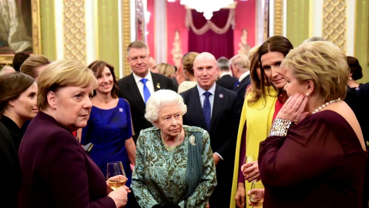 Summitul NATO de la Londra. Liderii politici care participă / Care sunt mizele României  / Proteste în fața Palatului Buckingham - FOTO