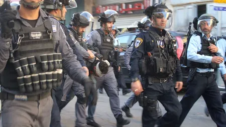CONFRUNTĂRI între poliție și o parte dintre ultra-ortodocși/ Poliția israeliană a folosit în ultimele zile drone, un elicopter și  grenade pentru a-i împiedica să se adune