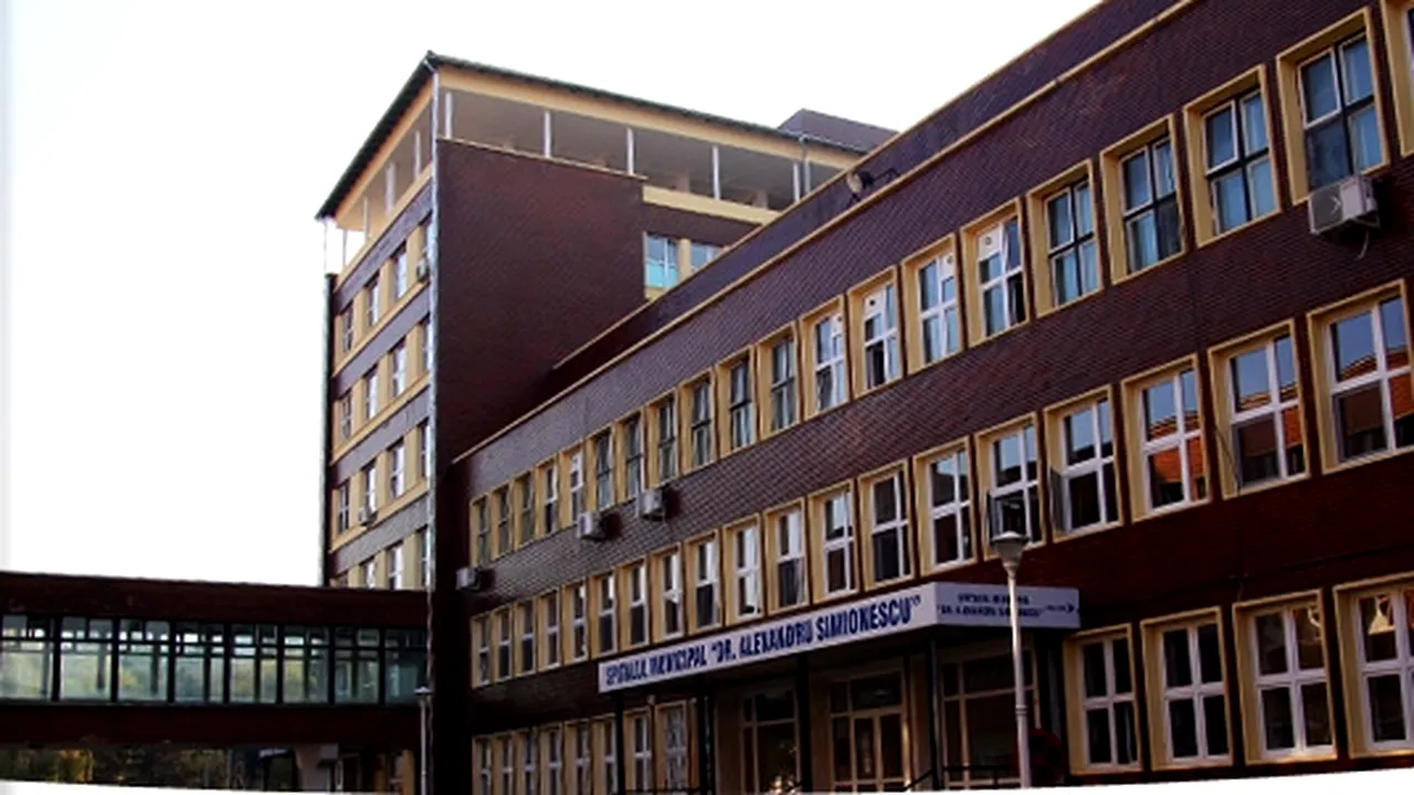 COVID-19. Un grup de hunedoreni organizat pe Facebook a adunat 50.000 de lei pentru ajutorarea cadrelor medicale