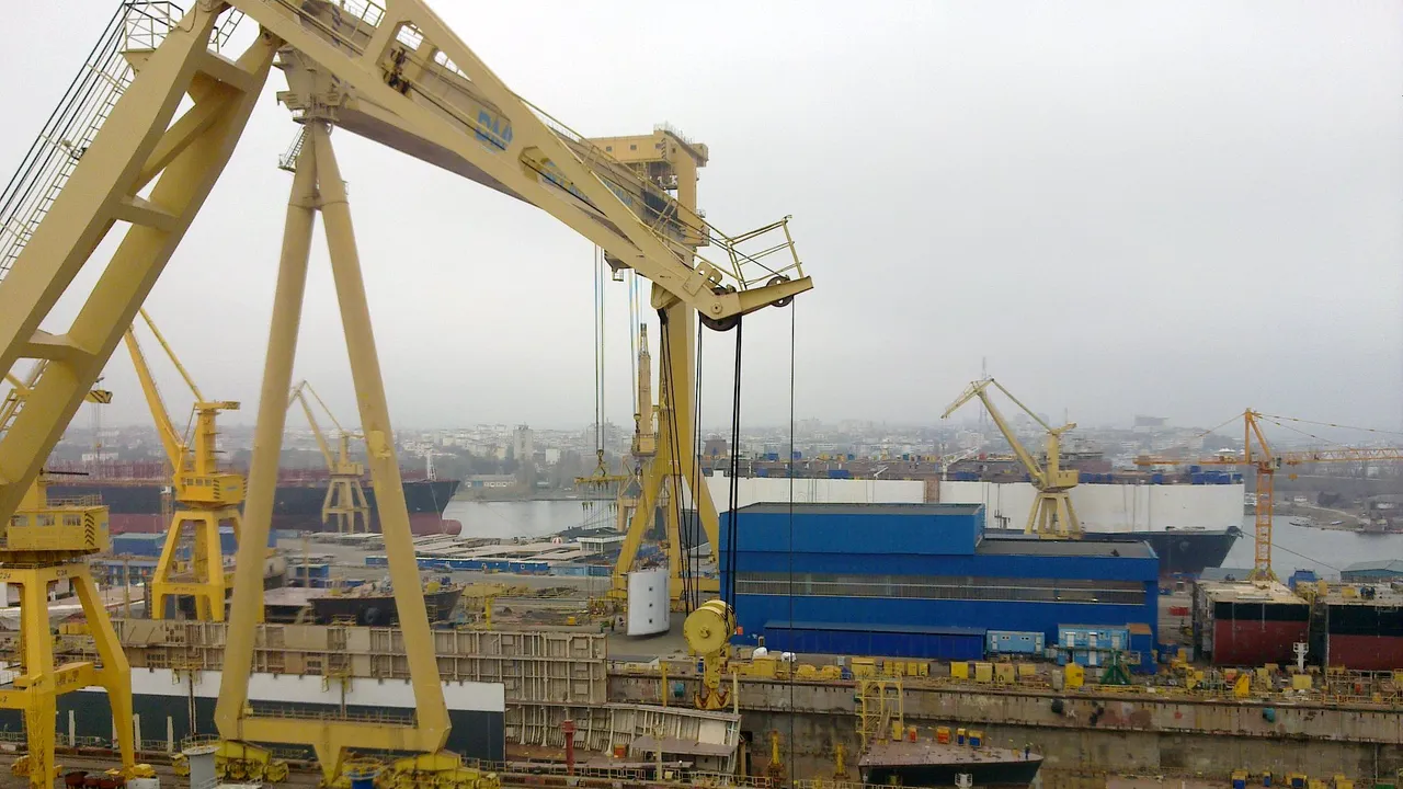 Cea mai mare navă din lume pentru căutarea diamantelor la mare adâncime, construită la Mangalia