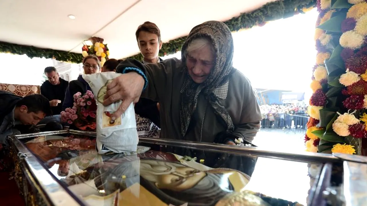 Moaștele Sfântului Gheorghe, donate de arhiepiscopul emerit de Milano, expuse la Constanța