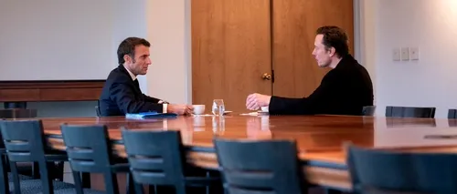 Întâlnire-surpriză între Emmanuel Macron și Elon Musk. Ce au discutat, cu Twitter-ul pe masă, cel mai bogat om din lume și președintele francez. „A fost o onoare să te văd din nou”