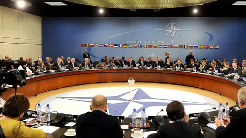 NATO ar putea înlocui armata israeliană în Palestina