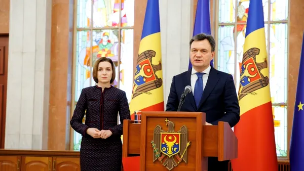 Maia Sandu își înlocuiește premierul. Îi multumește lui Recean pentru avansarea procesului de aderare la UE