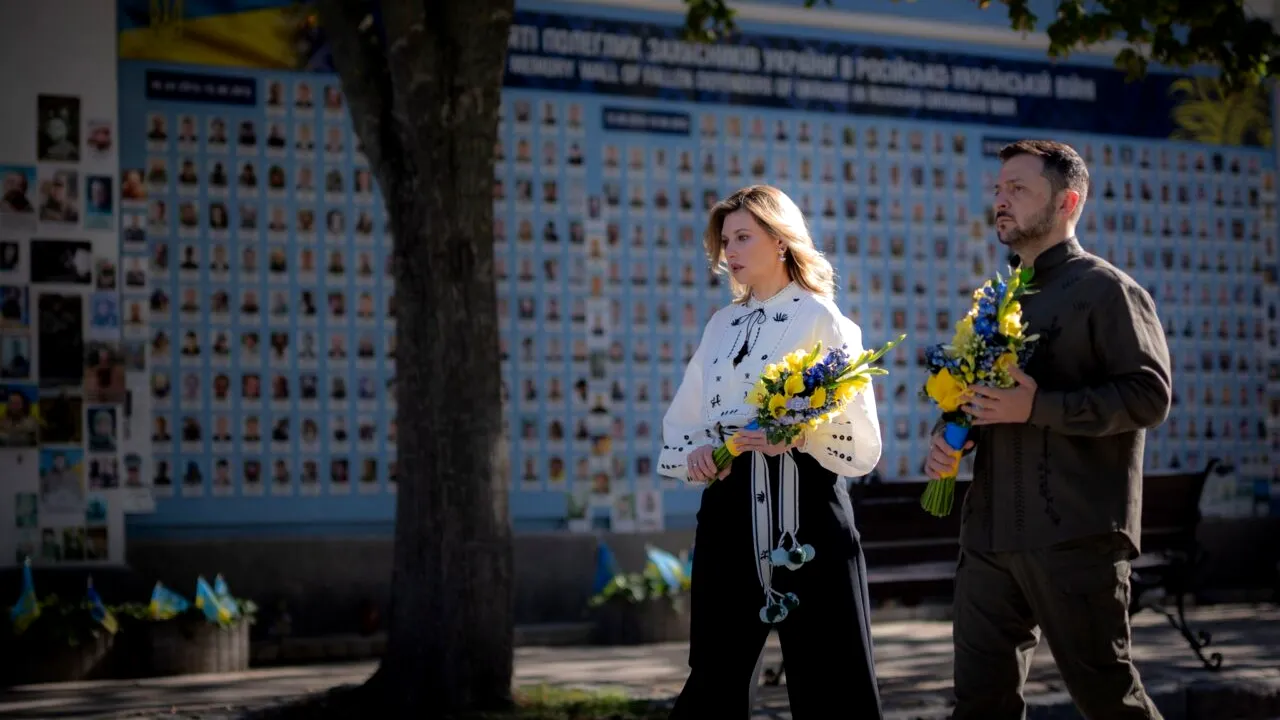 RĂZBOIUL din UCRAINA, ziua 914. Ucraina sărbătorește ziua independenței și dezvăluie o super-armă. Rusia înregistrează pierderi mari pe front