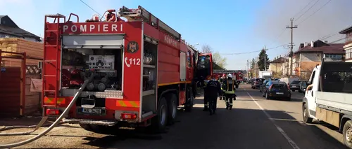 Peste 430 de persoane s-au autoevacuat în urma unui incendiu la o fabrică de volane din Timișoara