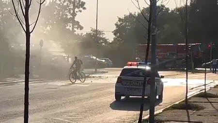 Imagini spectaculoase de la INCENDIUL din zona ansamblului rezidențial Doi Cocoși, din Capitală, deținut de familia lui Cristi Borcea