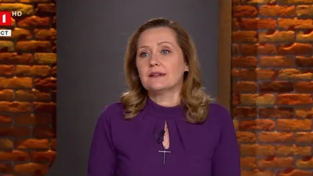 Elena Lasconi: 