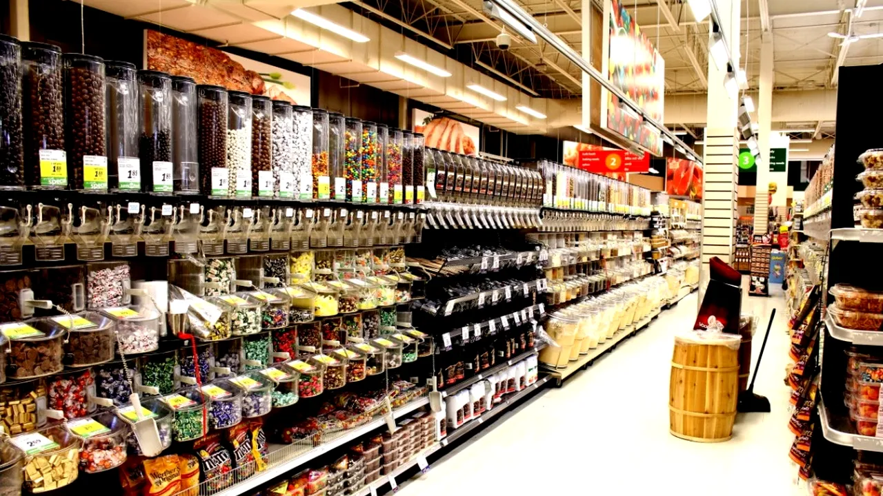 „Este bătaie de joc!”. Ce SALARIU i-a oferit un mare supermarket unei studente care a venit să se angajeze