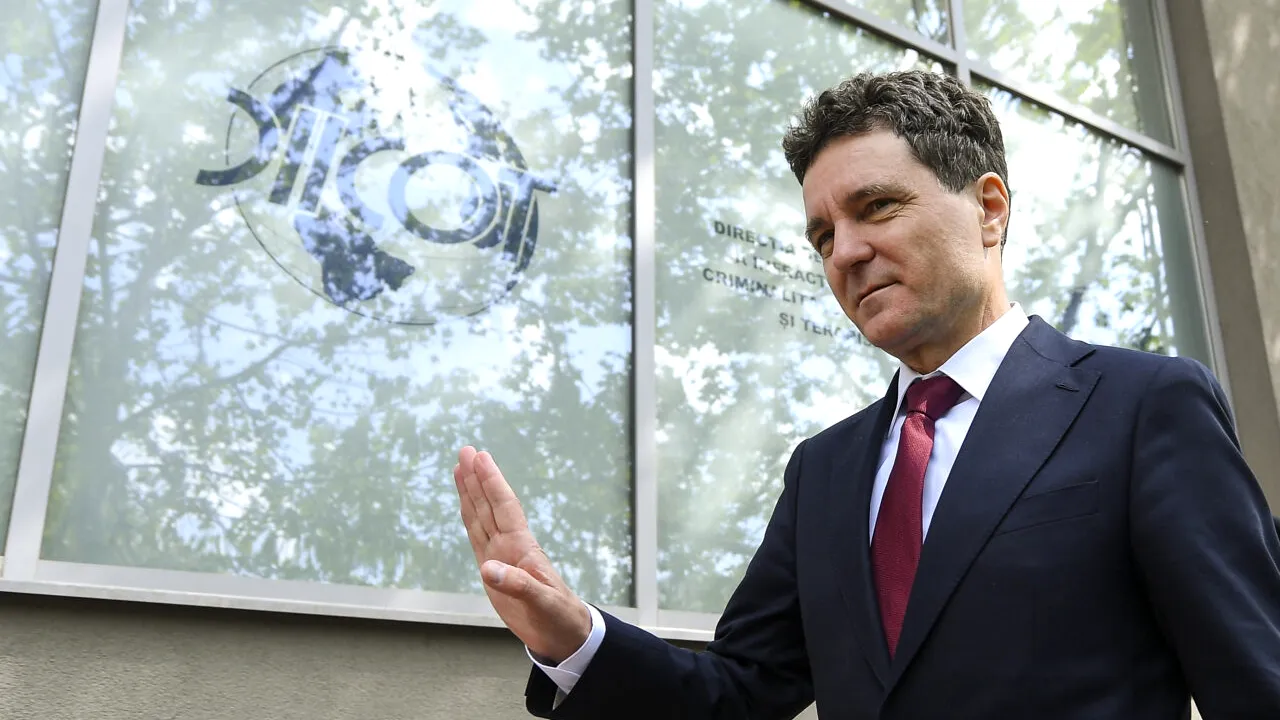 BEC a decis ștergerea unei postări a lui Nicușor Dan: „Fapta contravine normelor imperative care interzic continuarea propagandei electorale”