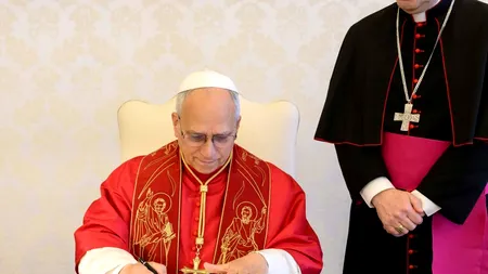 Apel istoric al Papei Leon. Suveranul Pontif cere „dezarmanrea” Inteligenței Artificiale în prima sa enciclică