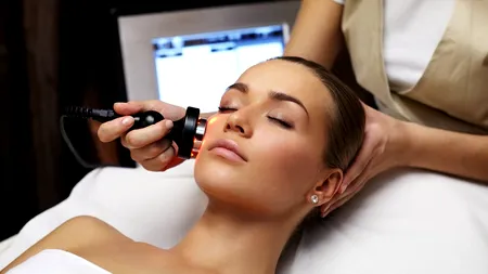 Înainte de căsătorie, femeile alocă 50% din salariu pe servicii de înfrumusețare. Ce se întâmplă după