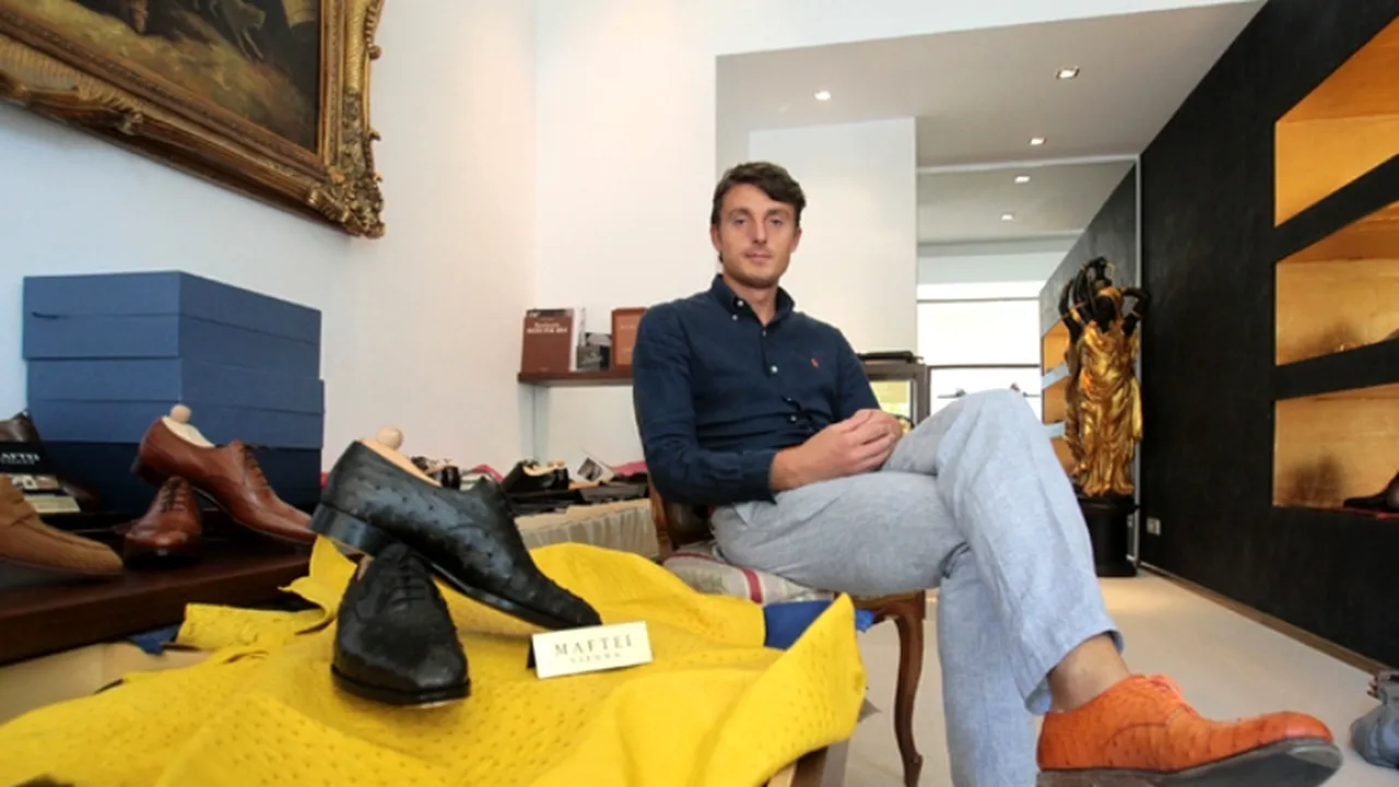 Povestea românului care îl încalță pe Putin