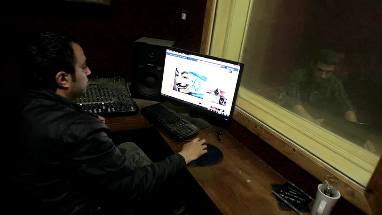 Studiu surprinzător: Ce legătură este între Facebook, stres și consumul de alcool