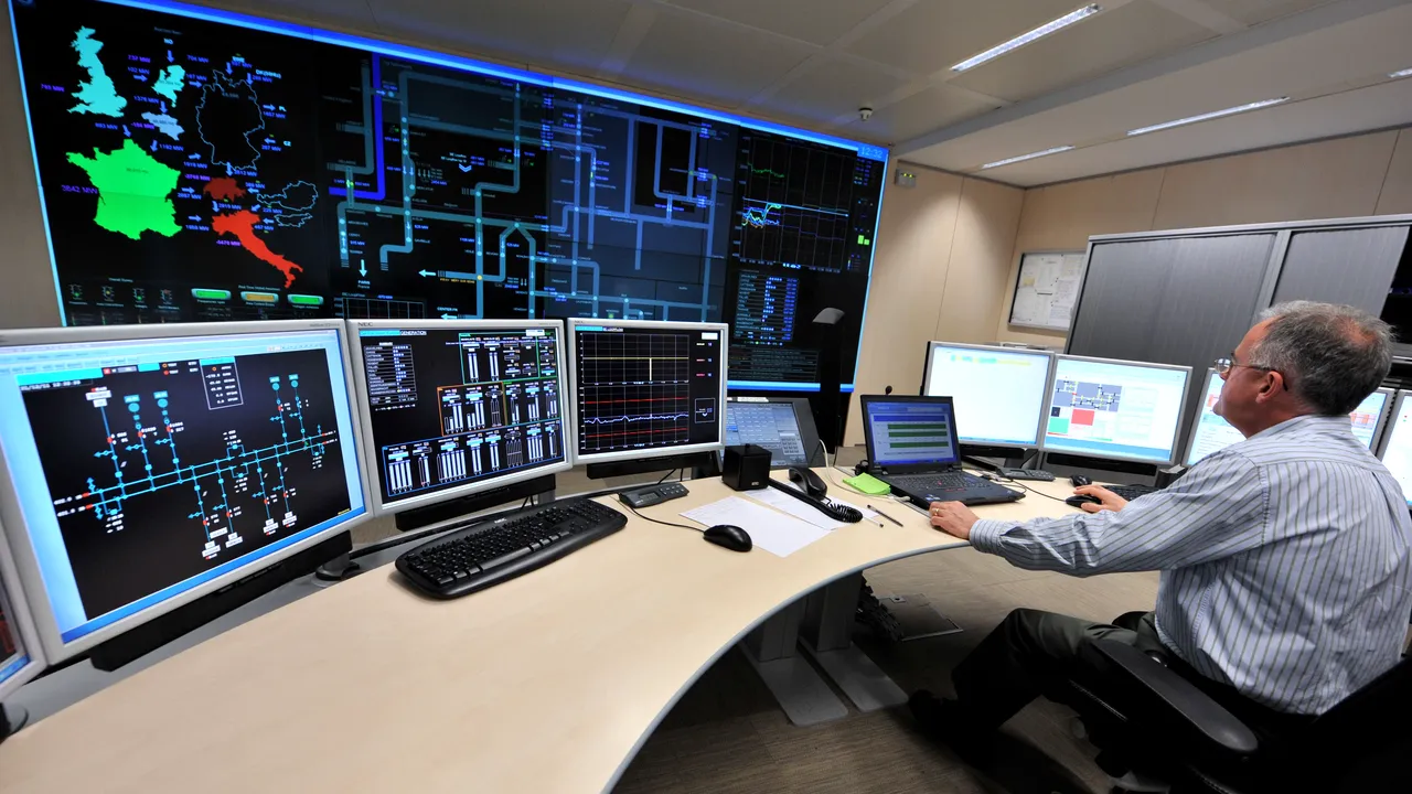 România, ținta unui nou ATAC INFORMATIC. O grupare din Rusia a ATACAT calculatoare ale Guvernului, în căutare de informații