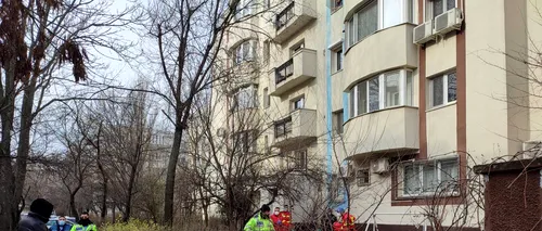 FOTO-VIDEO | Un bărbat de 63 de ani a murit după ce a căzut de la etajul 4 al unui bloc din București
