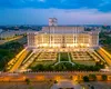 Viața bate filmul! Moment emoționat în fața Palatului Parlamentului: Sunt OBSEDATĂ de această țară de 10 ani”