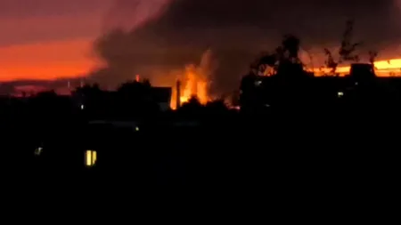 Una din cele mai mari RAFINĂRII din sudul Rusiei, atacată de dronele Ucrainei pentru a doua oară într-o lună