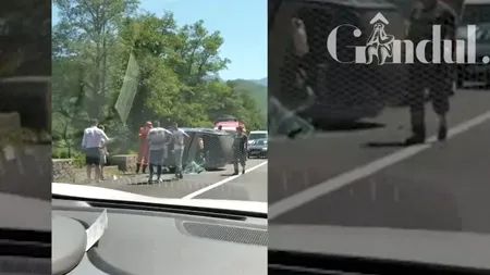 Trafic blocat pe Valea Oltului, coloană de mașini lungă de doi kilometri - VIDEO