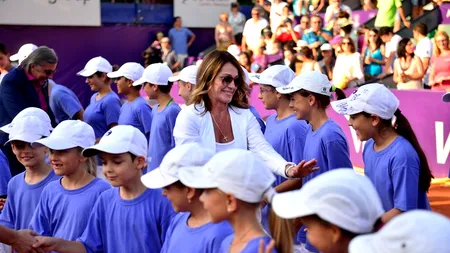 Nadia Comăneci: Aș vrea să joc un meci cu Simona Halep, chiar dacă nu prea mă pricep