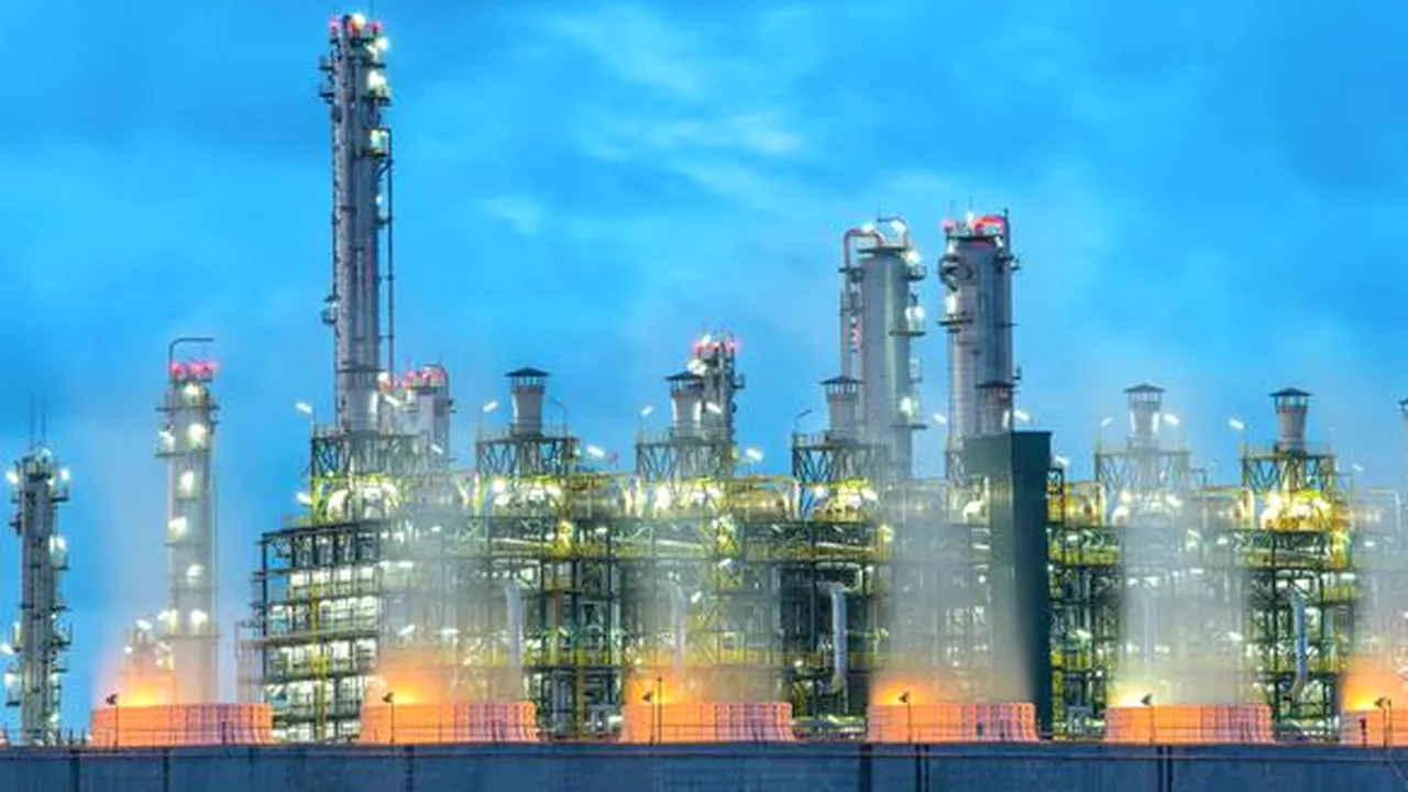 Invenția care poate rezolva problema emisiilor de carbon. Ce a reușit o centrală chimică din India