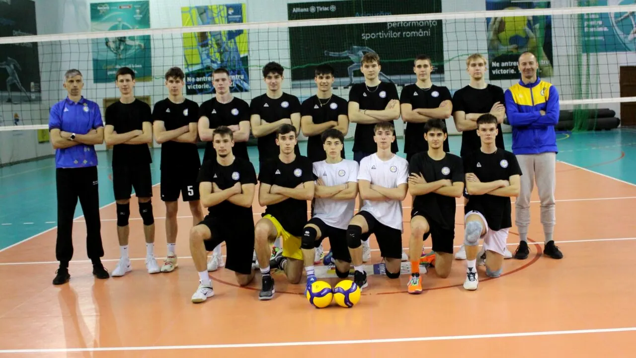 A făcut 14 ani de hochei și e arma secretă a NAȚIONALEI de volei