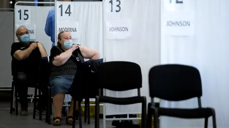 Valul 4 înroșește harta României: Aproape 300 de orașe și peste 2.000 de comune au depășit incidența de 3 la mia de locuitori