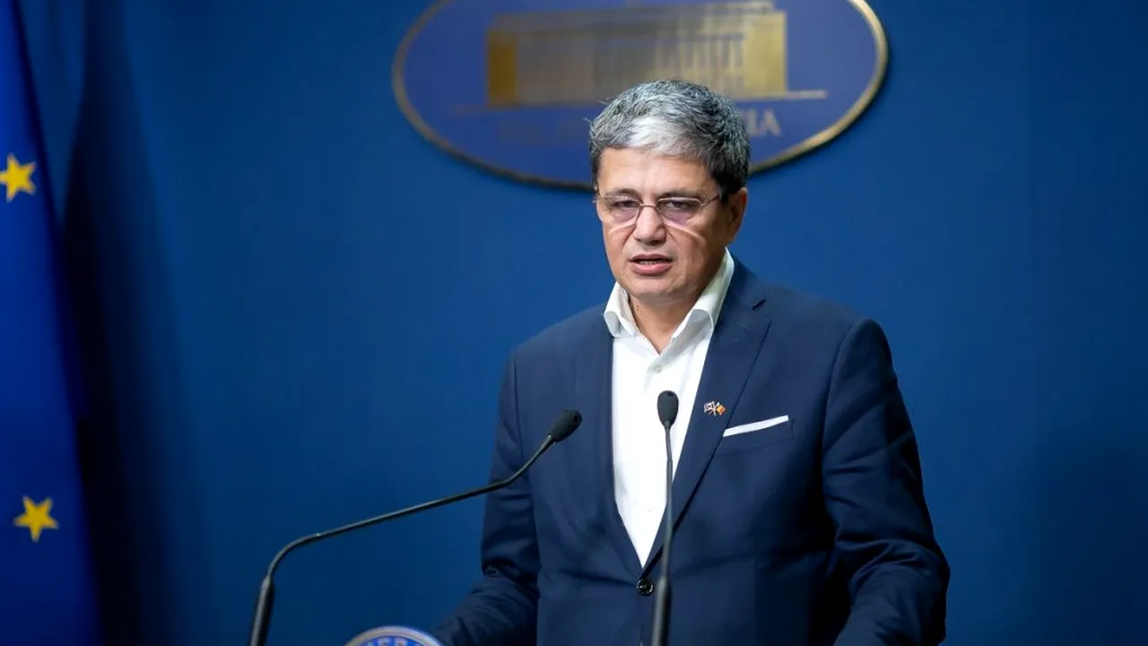 Guvernul va aloca fonduri pentru educație: Costul unei tablete pentru şcolari a fost majorat, iar elevii din 150 de școli vor primi vouchere pentru after-school