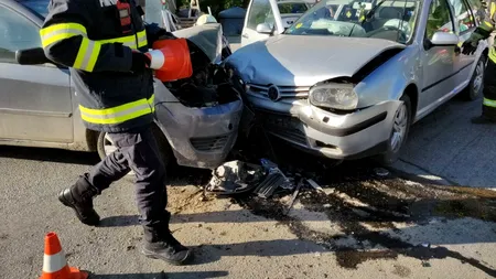 FOTO - VIDEO | Șapte persoane, între care un copil, implicate într-un accident care a avut loc în județul Bistrița-Năsăud. O femeie a ajuns la spital