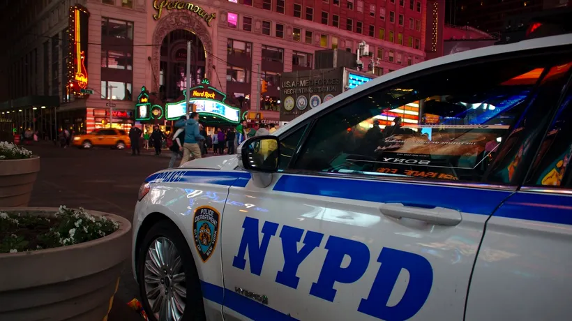 INTERNAȚIONAL. Continuă vânătoarea de polițiști în America. Baie de sânge la New York! Ce au pățit trei ofițeri din temutul NYPD