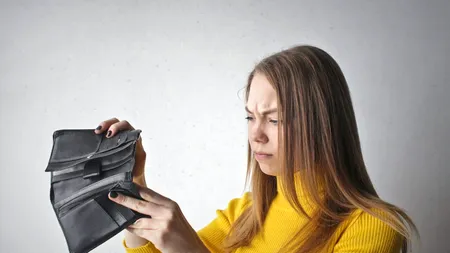 O femeie a furat tot ce a putut dintr-un mall din Oradea. Poveste desprinsă din filme, relatată de o păgubită: ”Azi am fost eu, mâine poate va fi sora sau mama cuiva”