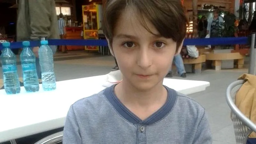 Acest copil de 11 ani din București rezolvă cubul lui Rubik în 11 secunde. Ce vrea să se facă atunci „când va fi mare