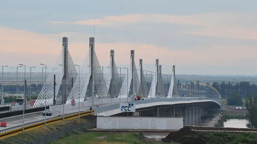 Era mândria constructorilor români: ce s-a întâmplat cu podul peste Dunăre inaugurat în vară