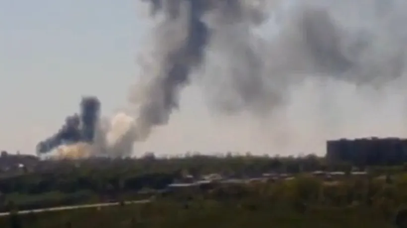 RĂZBOI CIVIL ÎN UCRAINA. EXPLOZII în estul Ucrainei. Un elicopter al armatei ucrainene a fost lovit de o rachetă