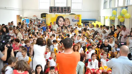 (P) RAMA ȘI NADIA SUSȚIN CAMPIONII LA MIC DEJUN