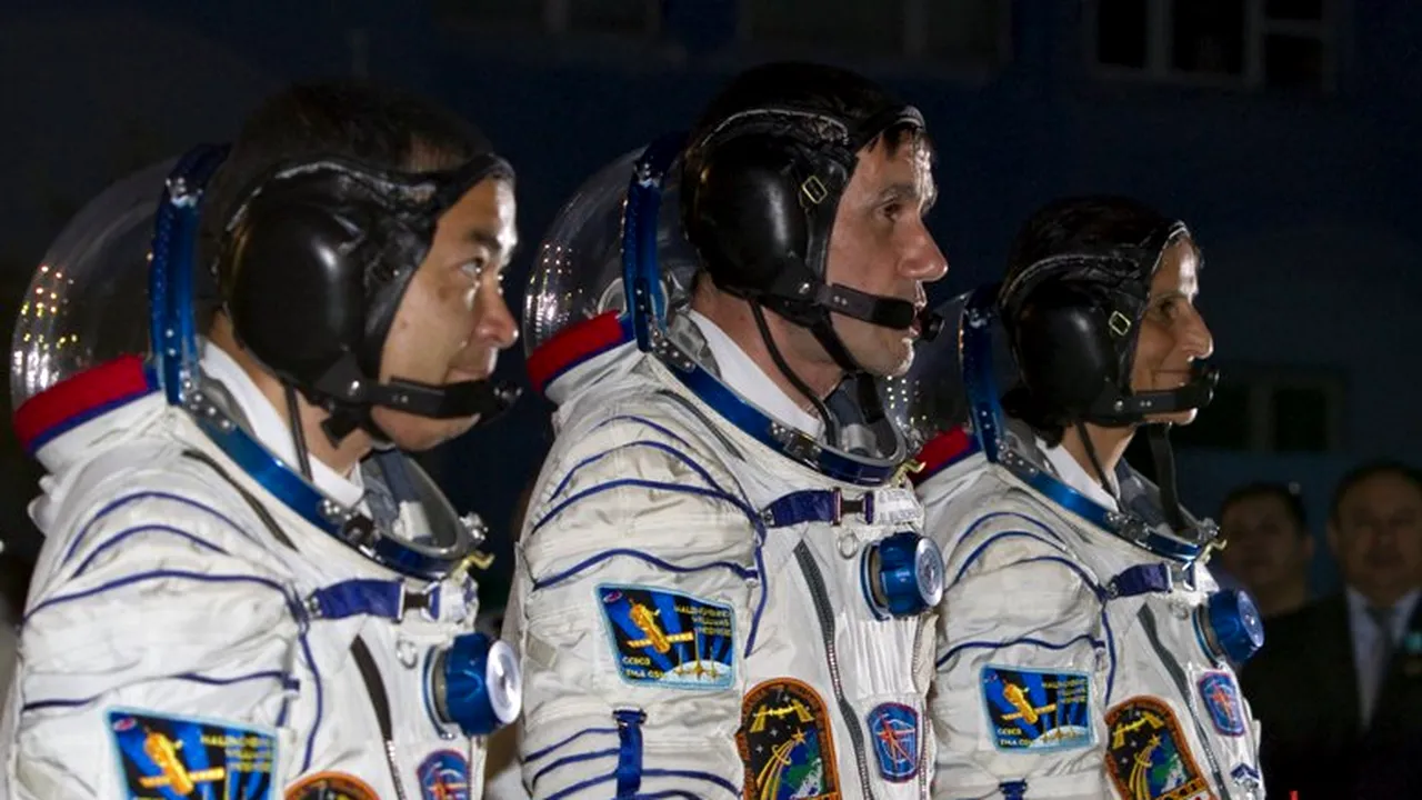 O capsulă Soyuz a readus pe Pământ astronauții 